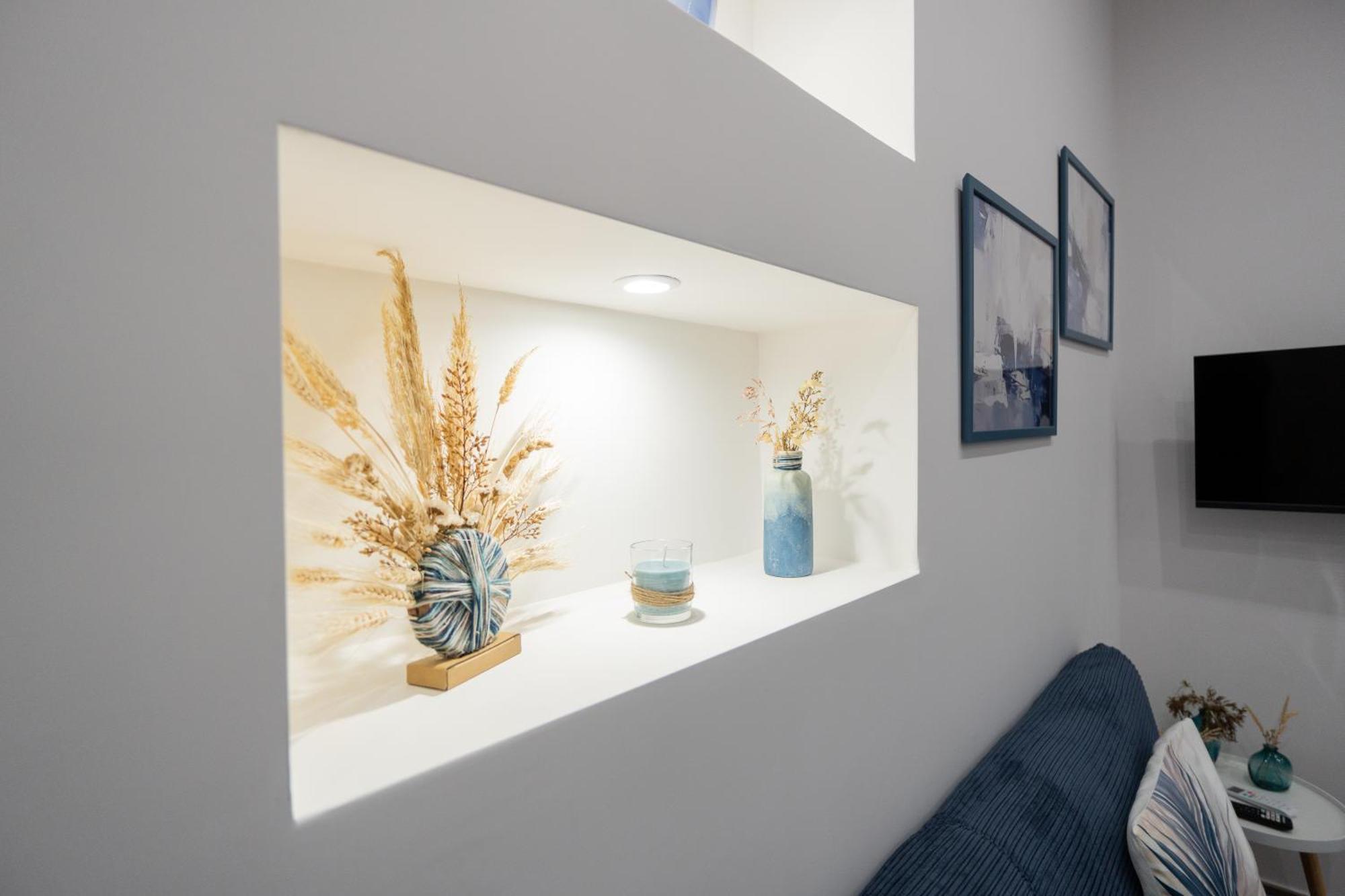 La Casa Di Bianca - Modern Suites Near Plebiscito Napoli Esterno foto