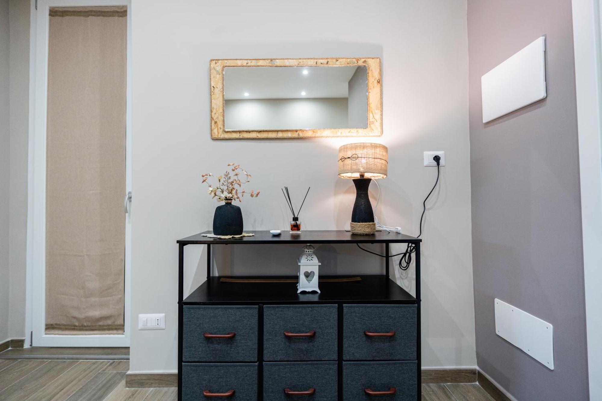 La Casa Di Bianca - Modern Suites Near Plebiscito Napoli Esterno foto